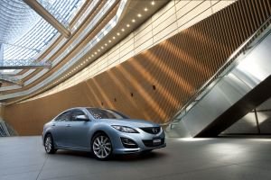Mazda garantiza la continuidad del Plan 2000E